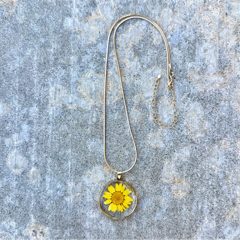 Handmade Dried Yellow Daisy Gold Pendant Necklace 25$